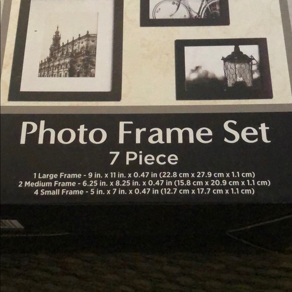 Photo Frame Set - Picture 2 of 2